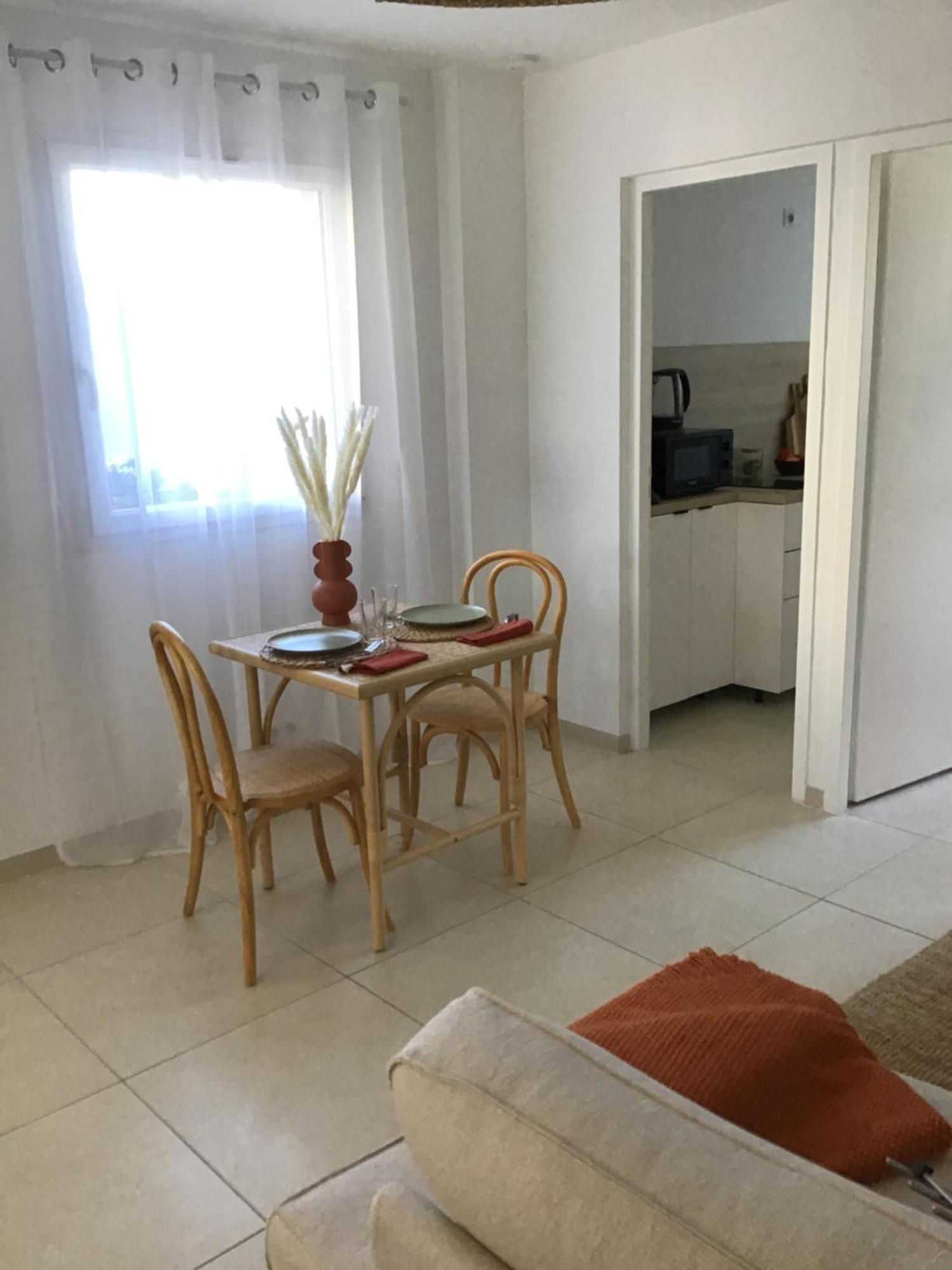 Ste Marguerite Elegant T2 Avec Terrasse Apartment Marseille Room photo
